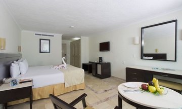 Chambre standard king lune de miel Hôtel Krystal Cancún - 