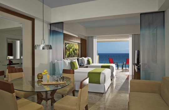 Altitude Suite Ocean View – 2 double beds Hôtel Krystal Grand Nuevo Vallarta - 