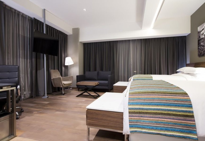  Krystal Grand Suites Insurgentes - 