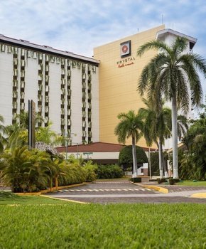Ixtapa Krystal Hotels & Resorts - 