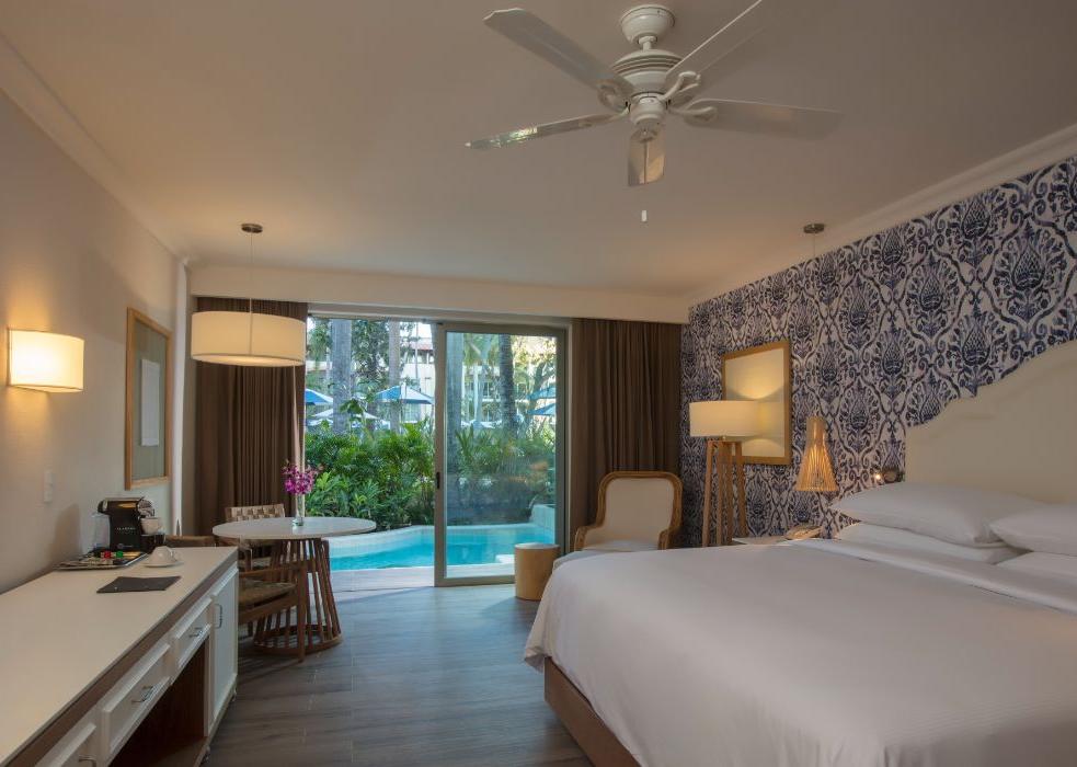 Hotel Krystal Grand® Puerto Vallarta Hotel Krystal Grand® Puerto Vallarta