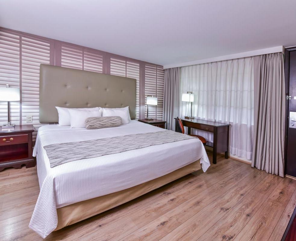 Krystal® Satélite María Bárbara Ciudad de México Krystal® Satélite María Bárbara Ciudad de México