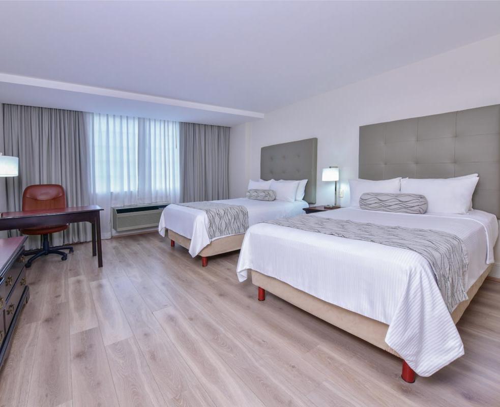 Krystal® Satélite María Bárbara Ciudad de México Krystal® Satélite María Bárbara Ciudad de México