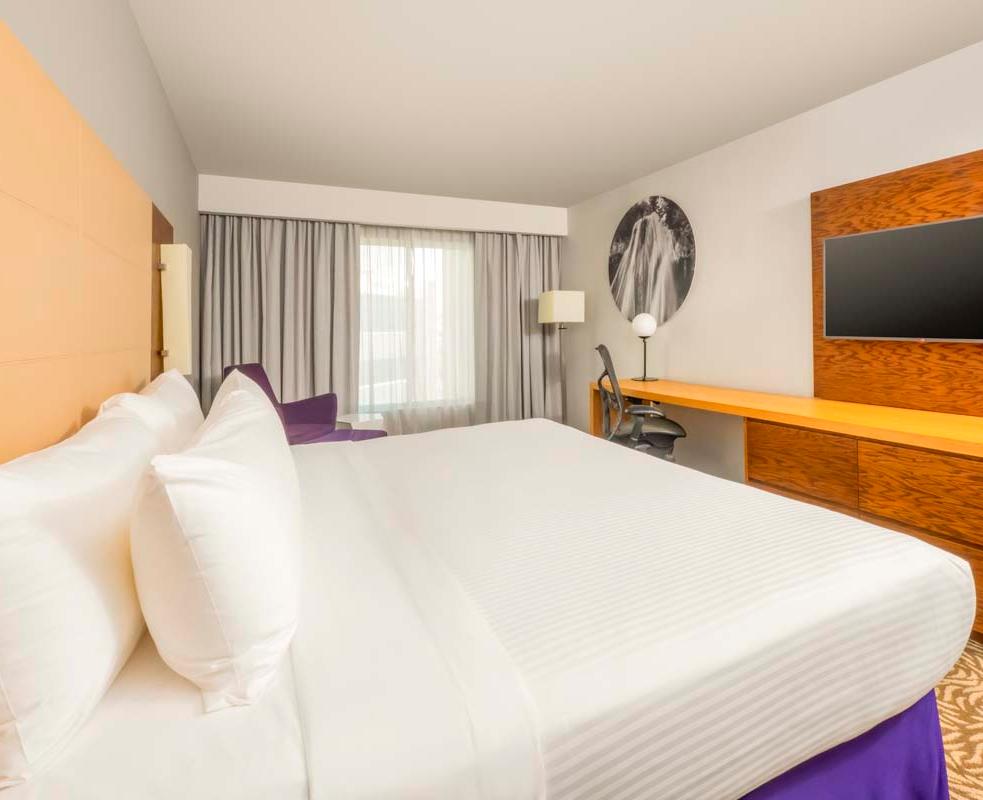 Krystal Urban® Monterrey San Jeronimo Krystal Urban® Monterrey San Jeronimo