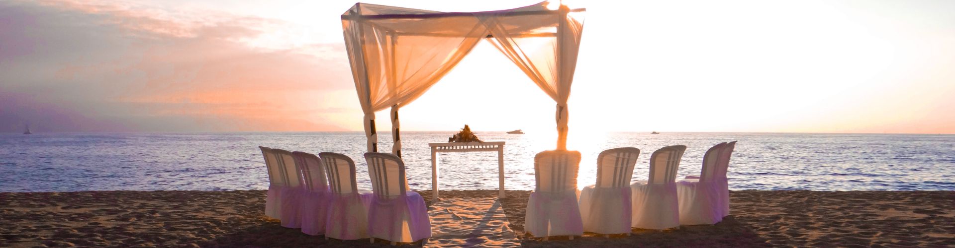  Krystal Hotels & Resorts